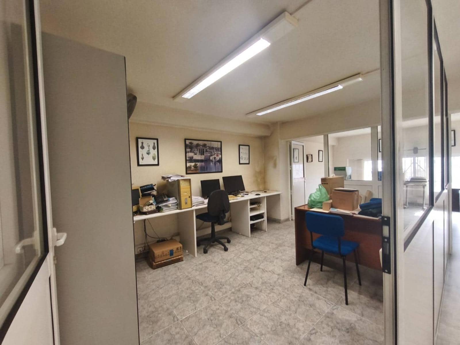 Commercial for sale in Santander - € 490,000 (Ref: 9799070)