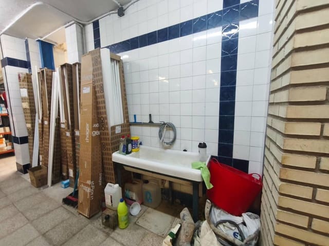 Commerciale in vendita in Santander - 490.000 € (Rif: 9799070)