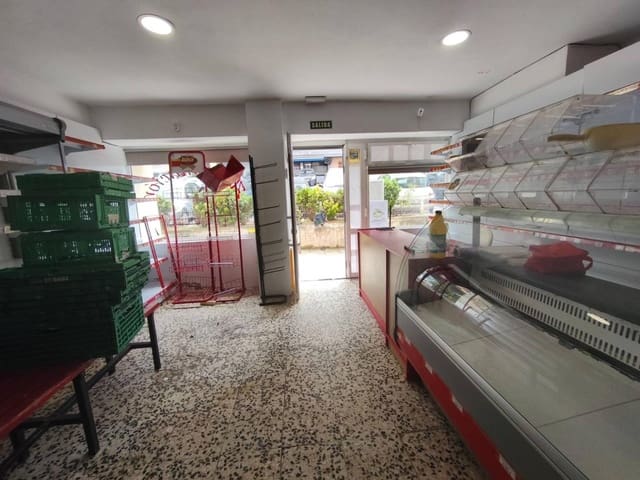 Commercieel te koop in Santander - € 45.000 (Ref: 9807960)