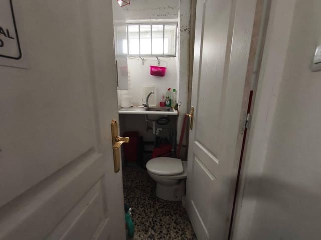 Commercieel te koop in Santander - € 45.000 (Ref: 9807960)