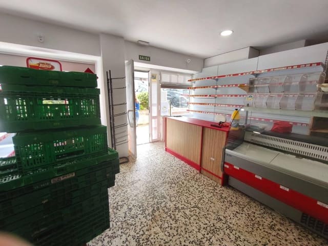Commercieel te koop in Santander - € 45.000 (Ref: 9807960)