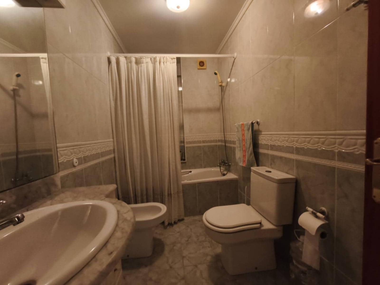 3 quarto Apartamento para venda em Santander - 175 000 € (Ref: 9817932)