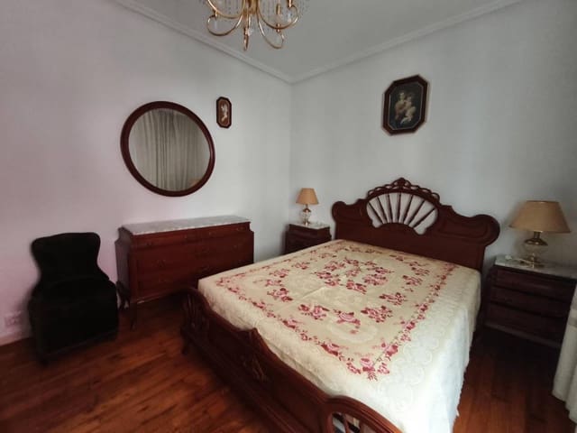 Piso de 3 habitaciones en Santander en venta - 175.000 € (Ref: 9817932)