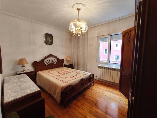 Piso de 3 habitaciones en Santander en venta - 175.000 € (Ref: 9817932)