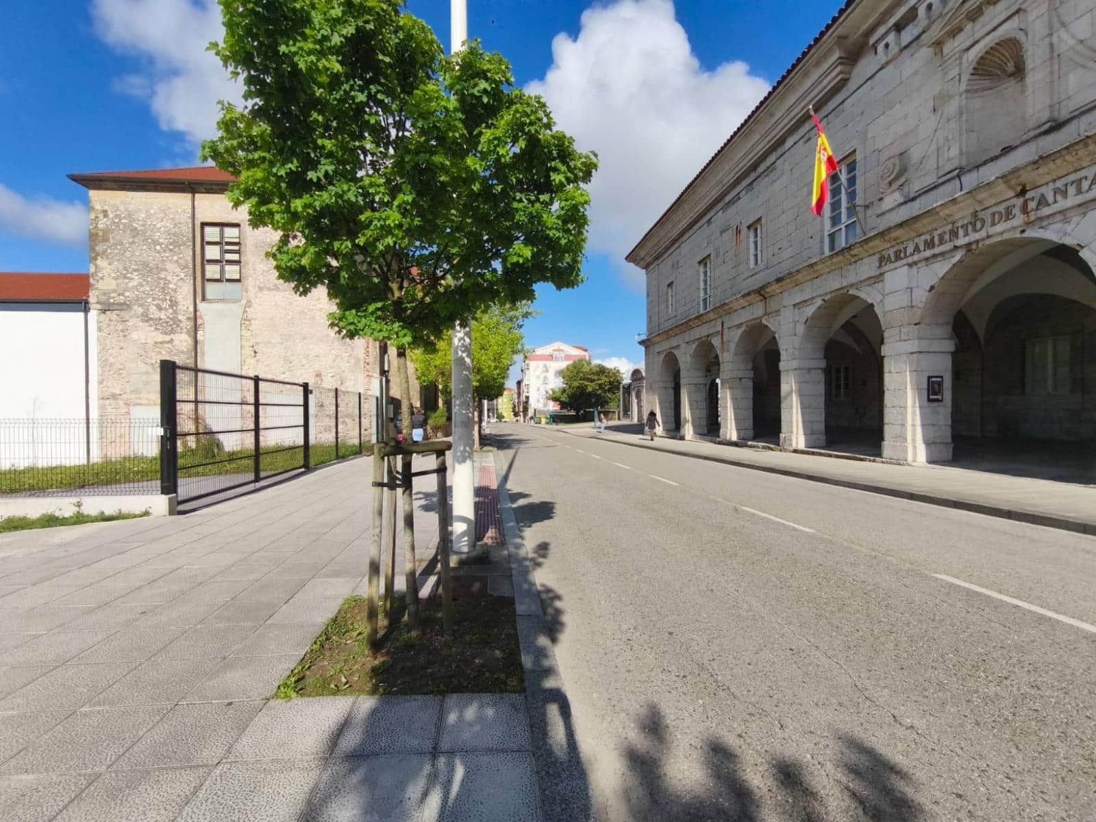 Commercial for rent in Santander - € 550 (Ref: 9822462)