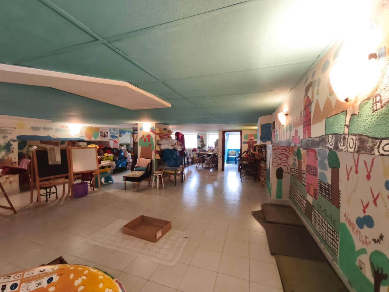 Gewerbe zu verkaufen in Santander - 318.000 € (Ref: 9833522)