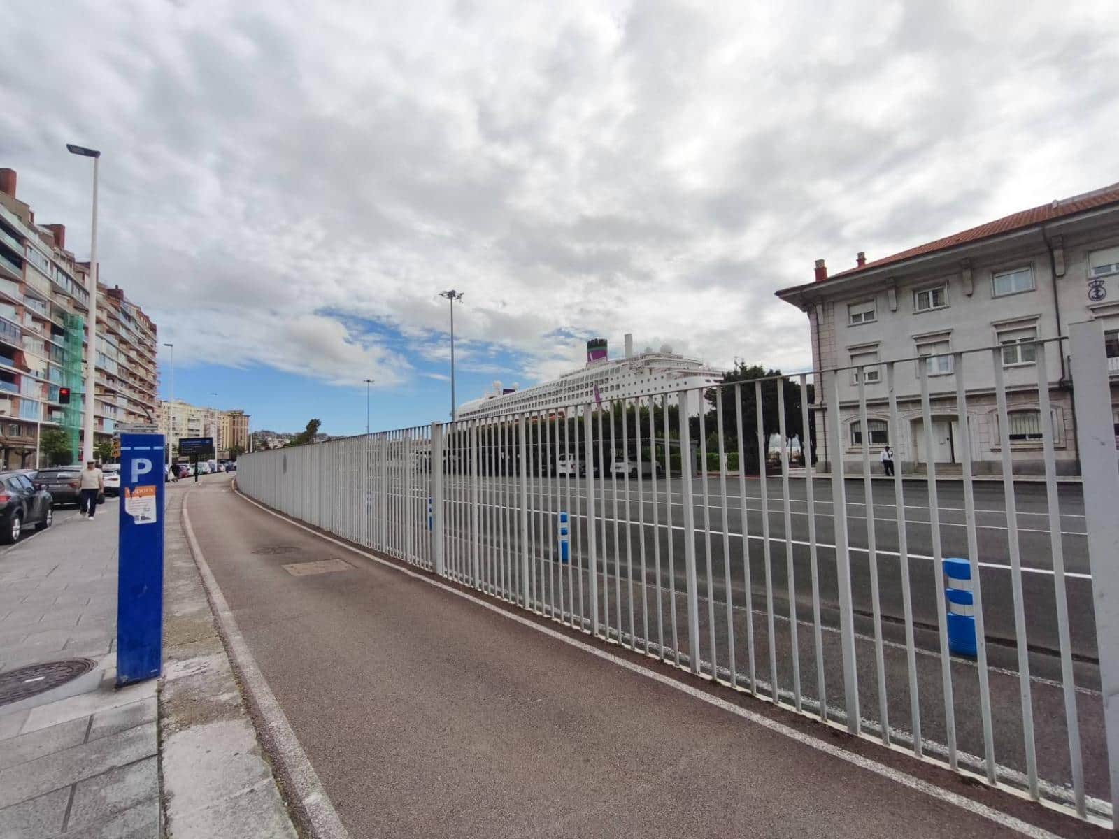 Gewerbe zu verkaufen in Santander - 318.000 € (Ref: 9833522)