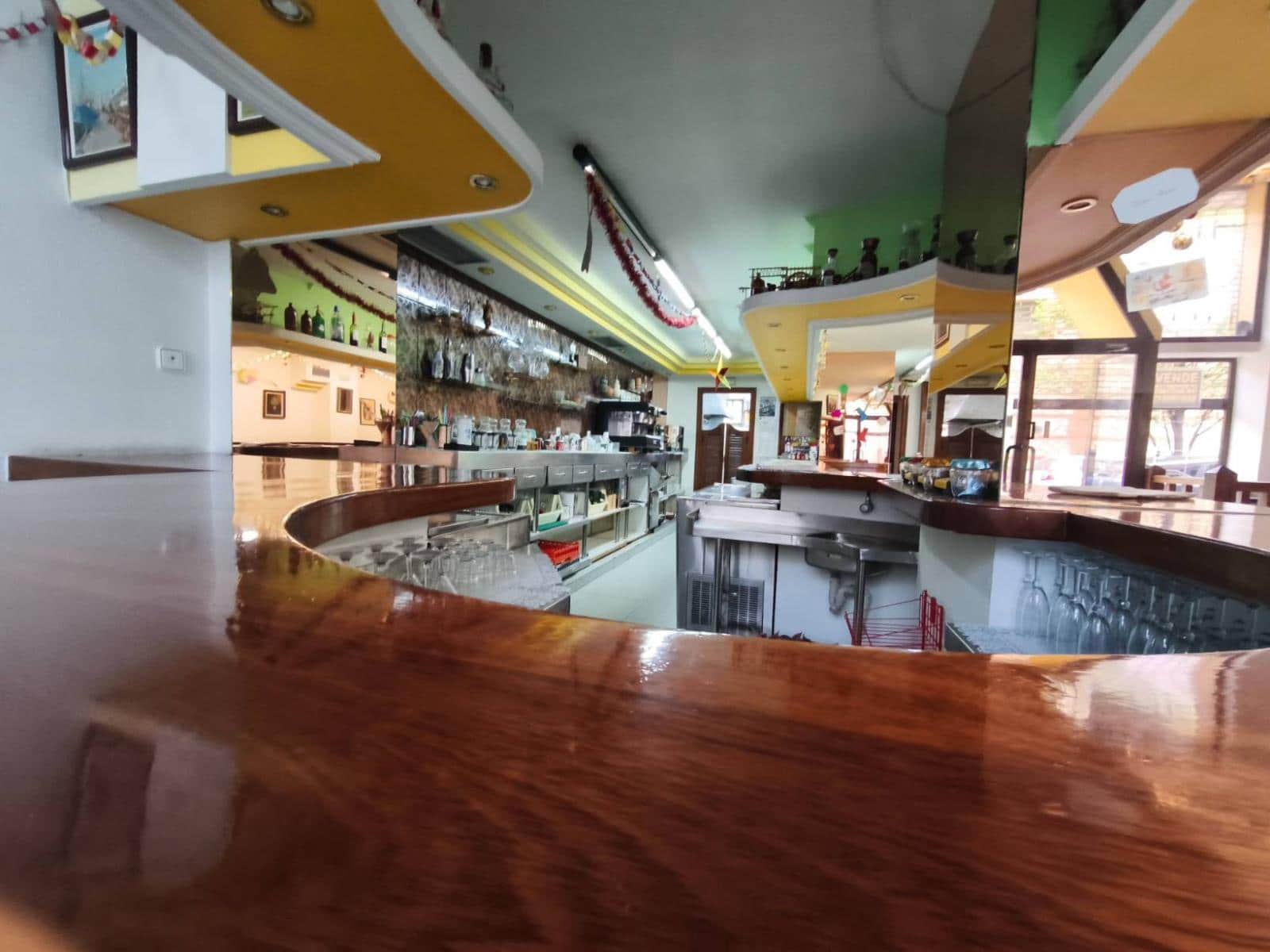 Gewerbe zu verkaufen in Santander - 318.000 € (Ref: 9833522)