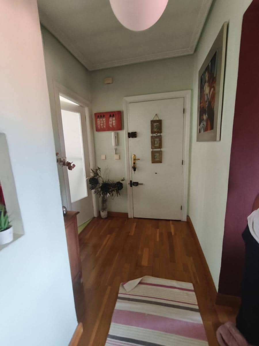 2 bedroom Flat for sale in Santander - € 289,000 (Ref: 9876438)