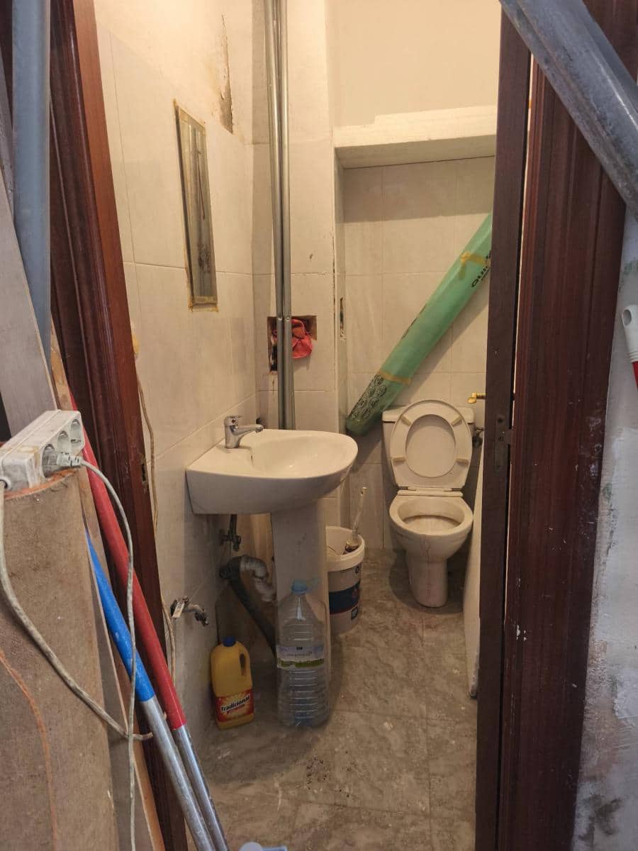 Kommersiell til salgs i Santander - € 53 000 (Ref: 9880754)