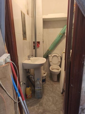 Kommersiell til salgs i Santander - € 53 000 (Ref: 9880754)