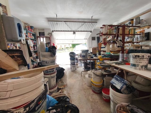 Kommersiell til salgs i Santander - € 53 000 (Ref: 9880754)