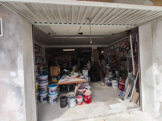 Kommersiell til salgs i Santander - € 53 000 (Ref: 9880754)