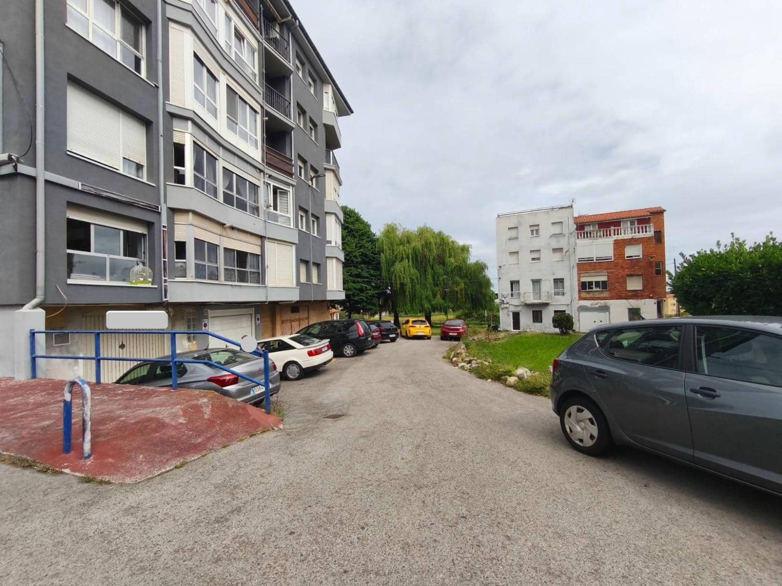 Kommersiell til salgs i Santander - € 53 000 (Ref: 9880754)