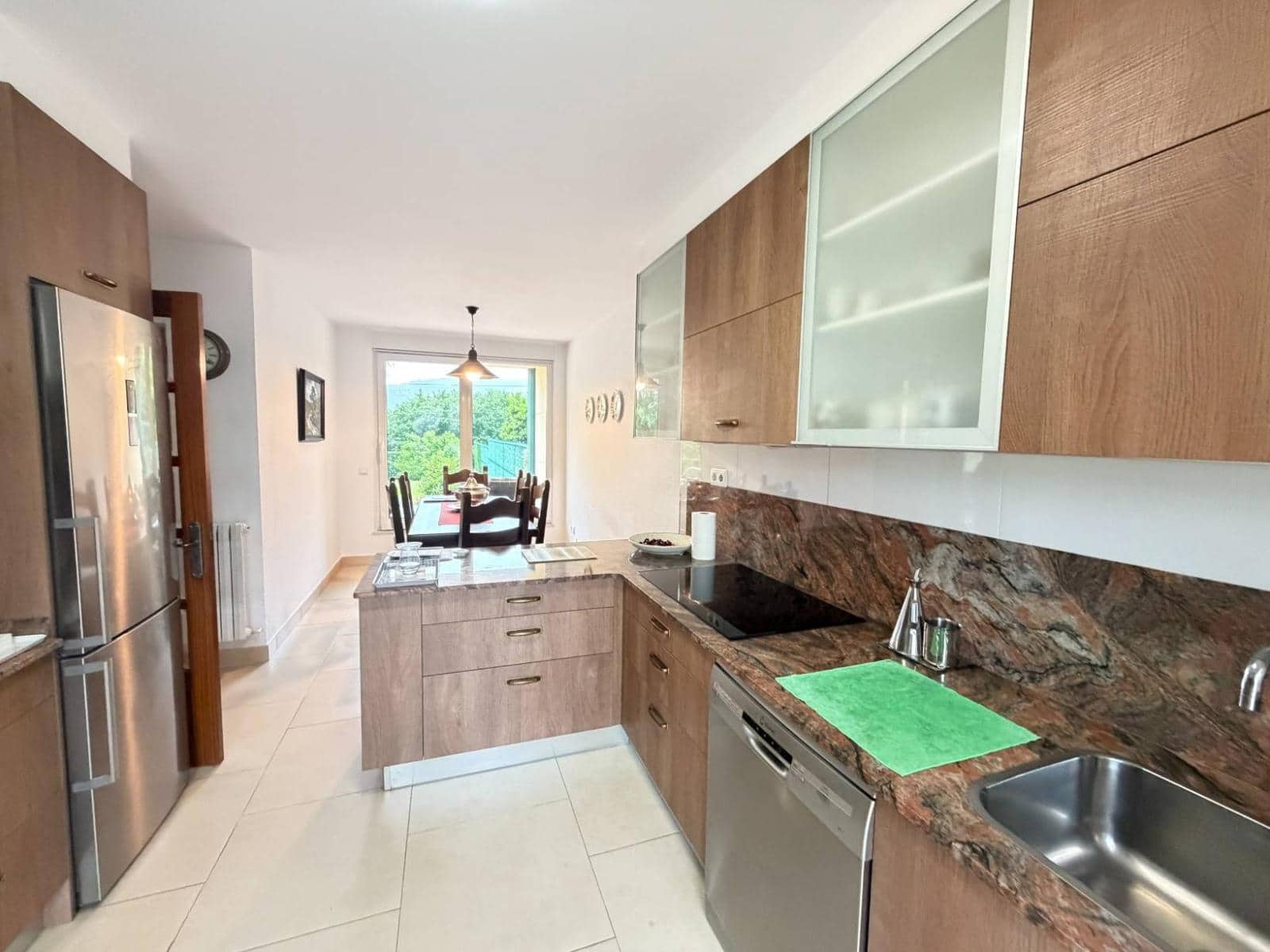 4 bedroom Semi-detached Villa for sale in Torrelavega - € 490,000 (Ref: 9910484)