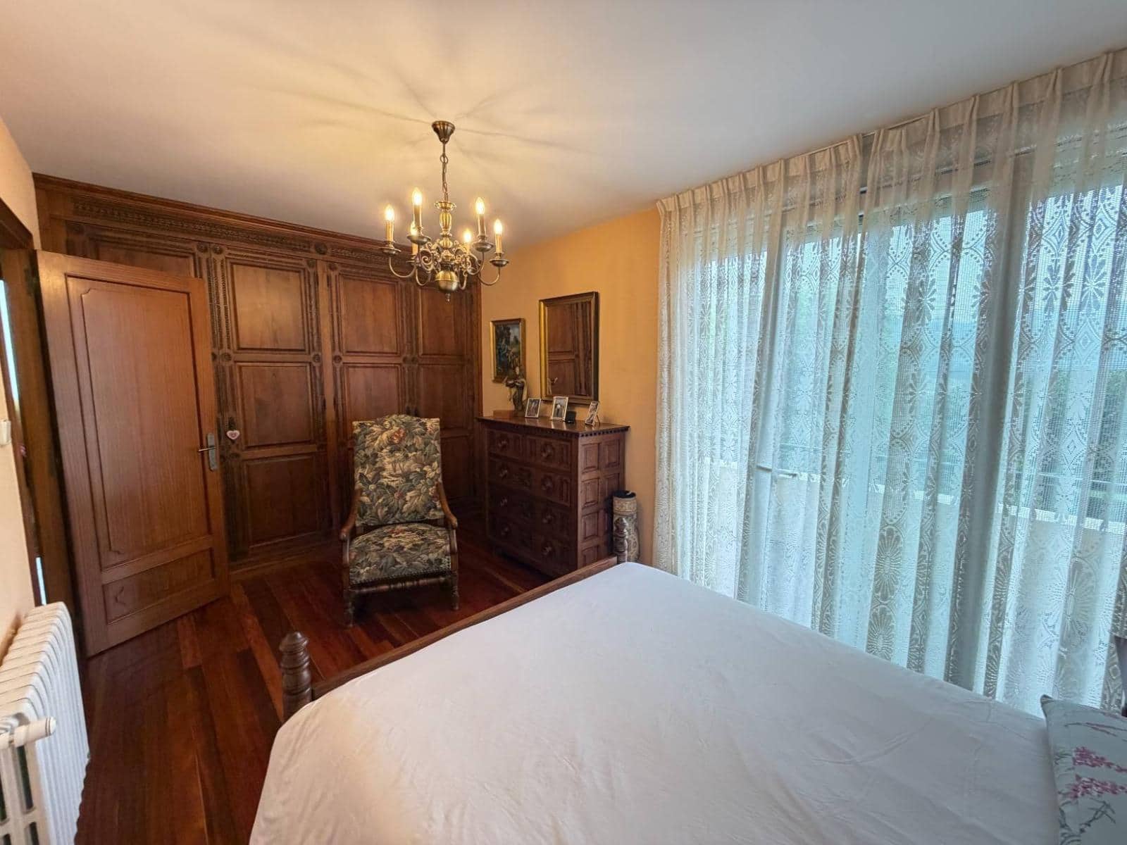 4 bedroom Semi-detached Villa for sale in Torrelavega - € 490,000 (Ref: 9910484)
