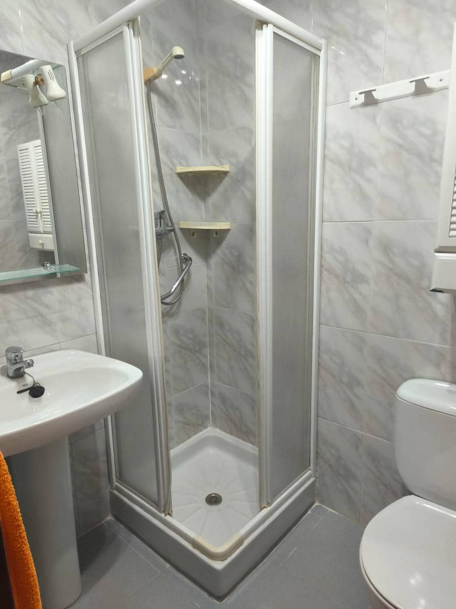 Piso de 3 habitaciones en Polaciones en venta - 169.000 € (Ref: 9933736)