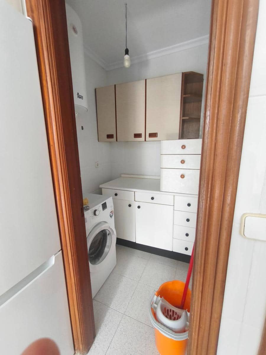 Piso de 3 habitaciones en Polaciones en venta - 169.000 € (Ref: 9933736)