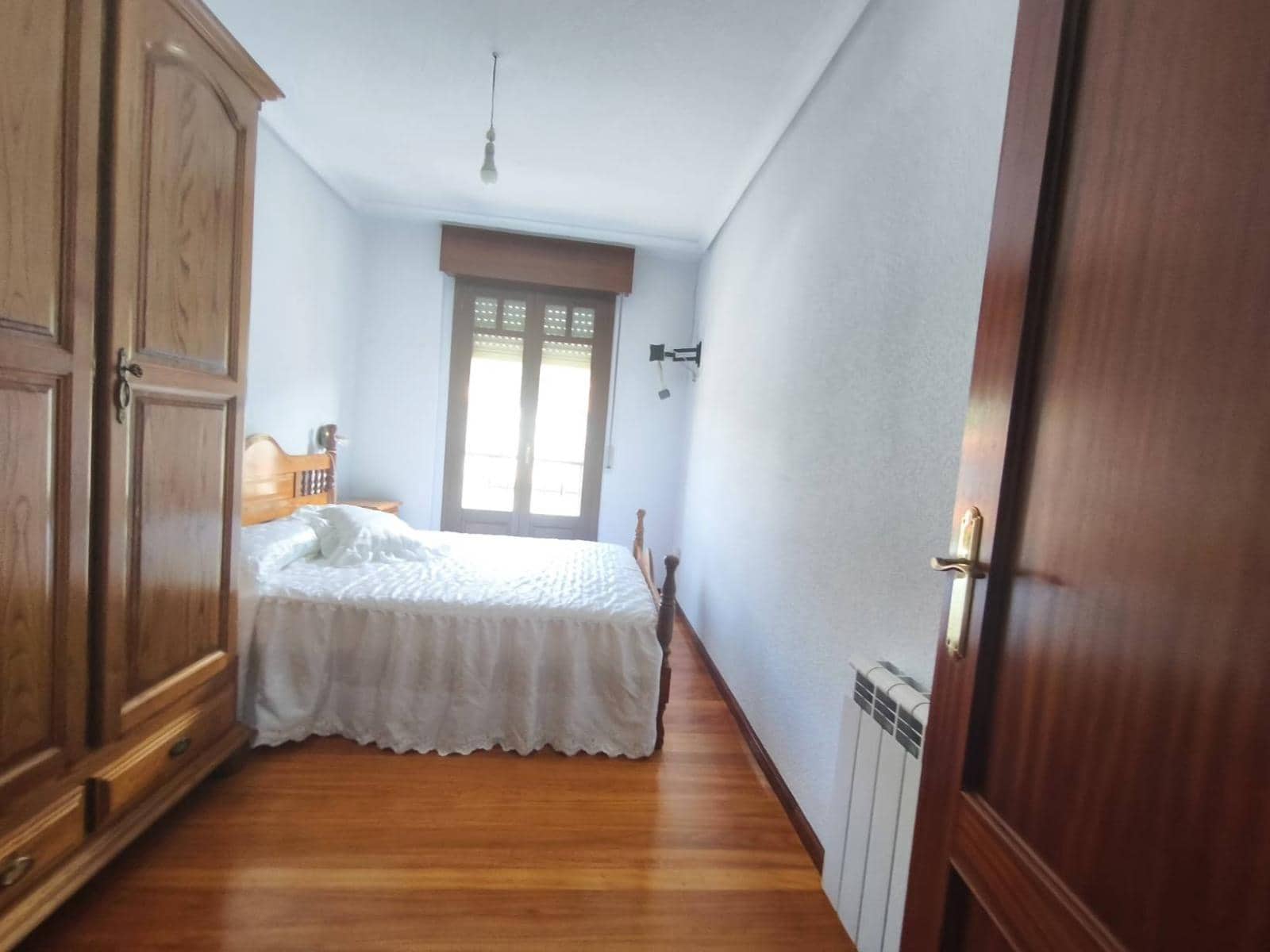 Piso de 3 habitaciones en Polaciones en venta - 169.000 € (Ref: 9933736)