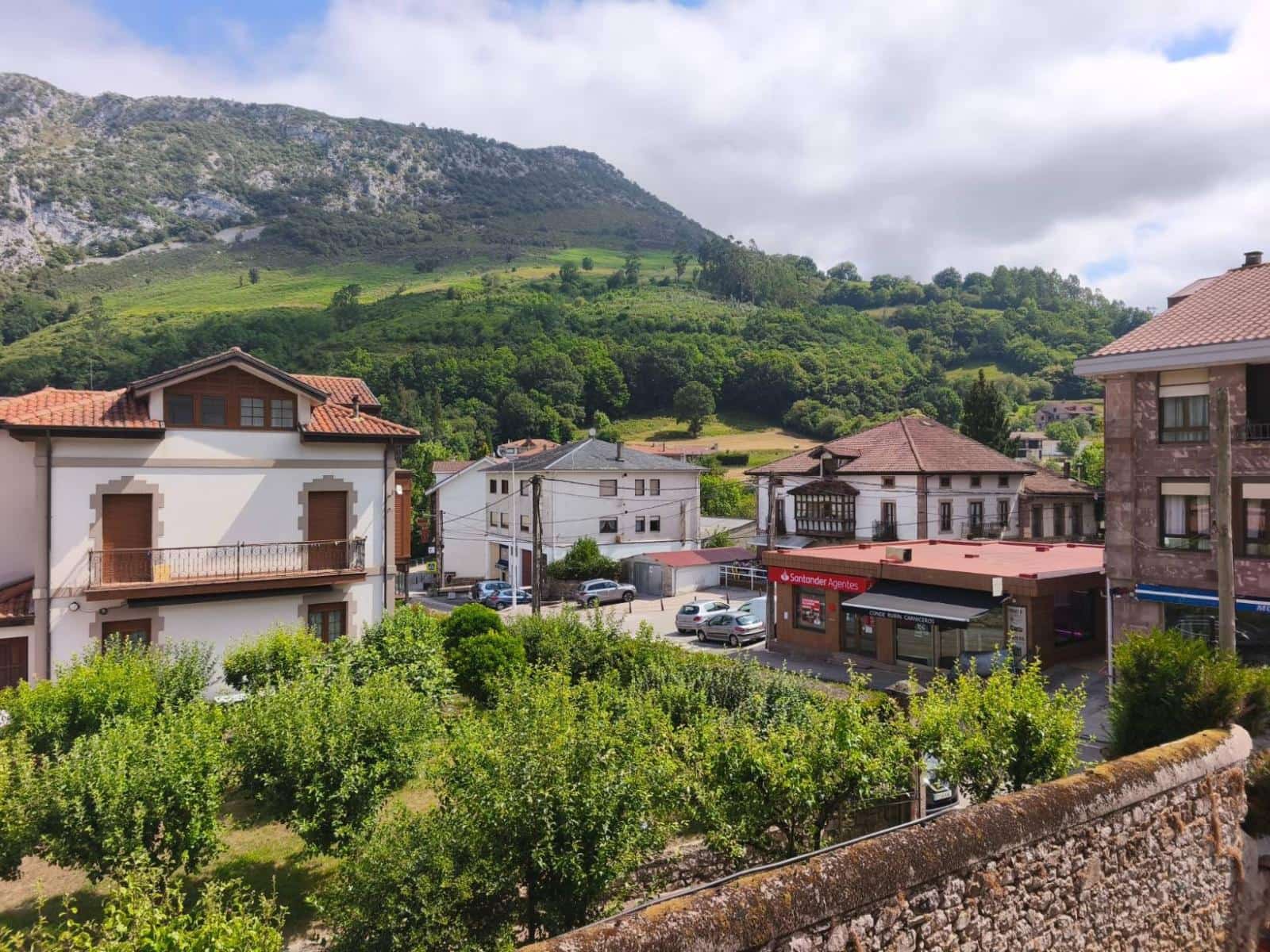 Piso de 3 habitaciones en Polaciones en venta - 169.000 € (Ref: 9933736)