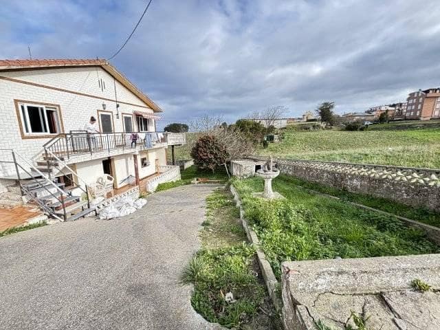 3 bedroom Flat for sale in Suances - € 170,000 (Ref: 9945394)