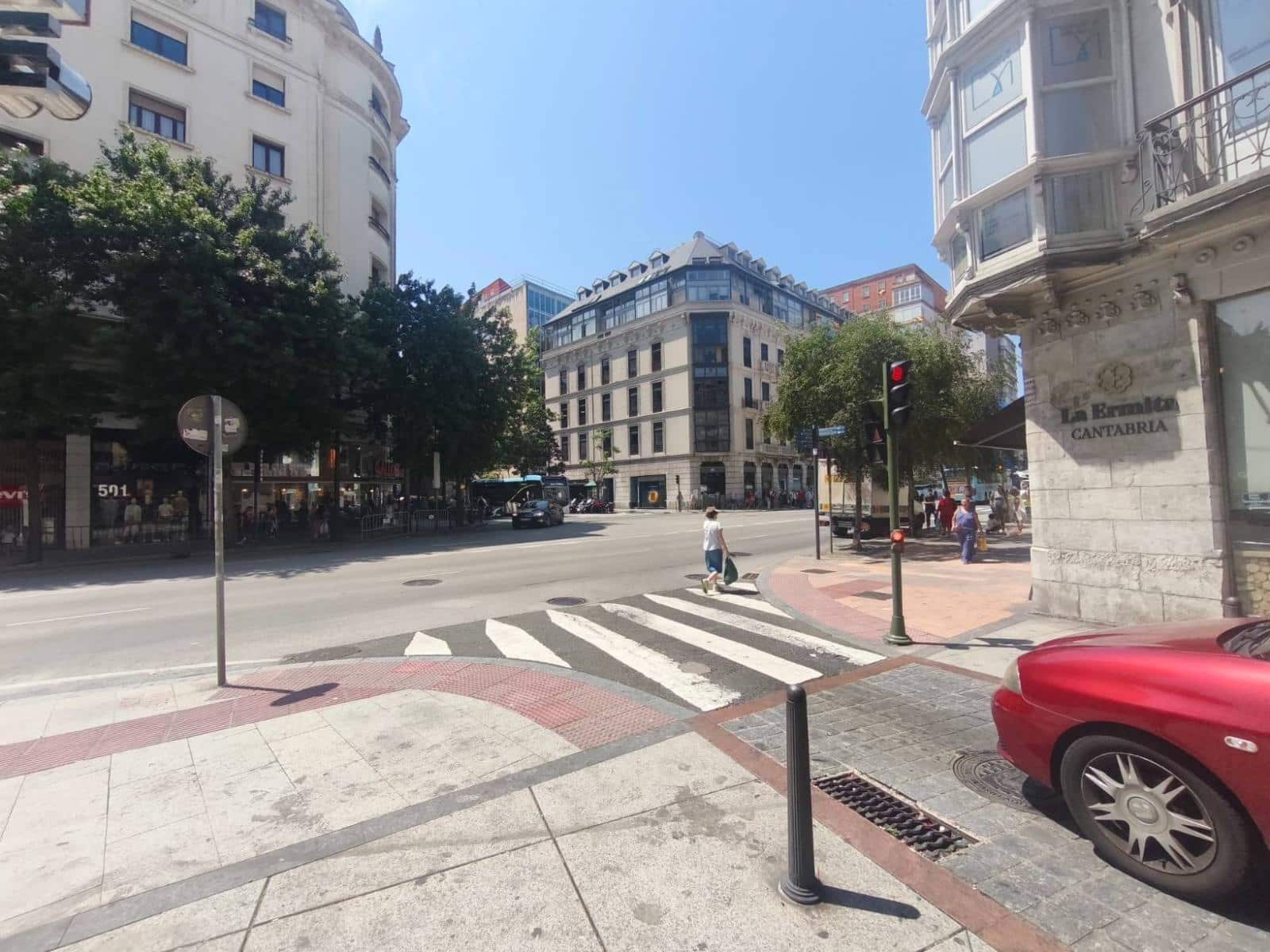 2 bedroom Flat for sale in Santander - € 175,000 (Ref: 9970302)