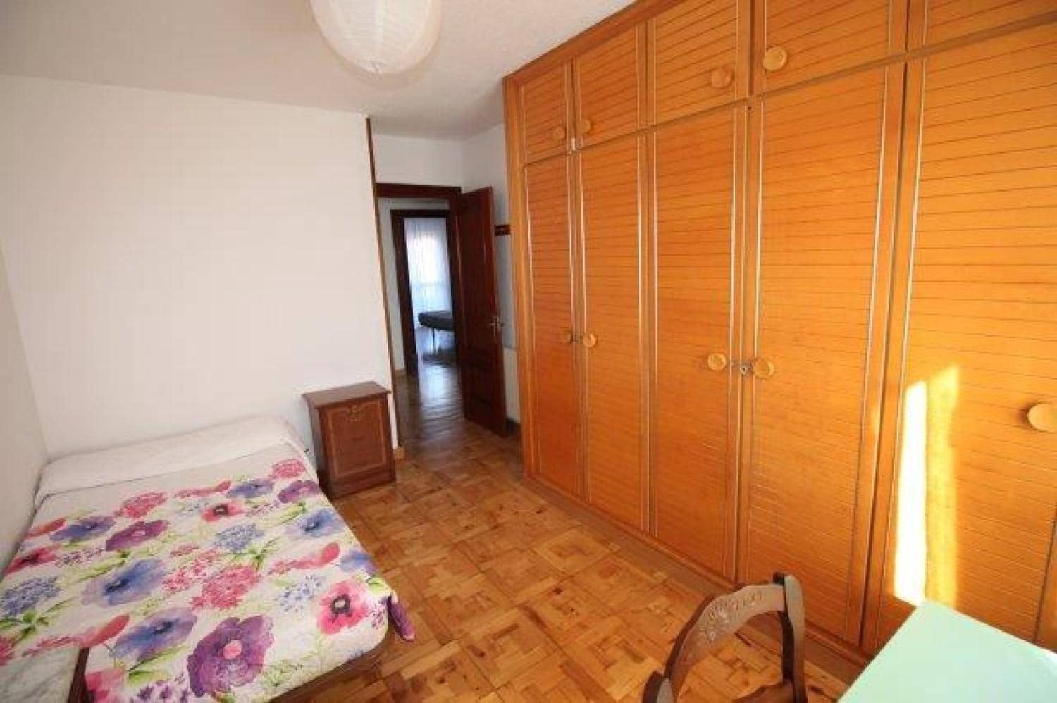 3 bedroom Flat for rent in Santander - € 825 (Ref: 9994253)