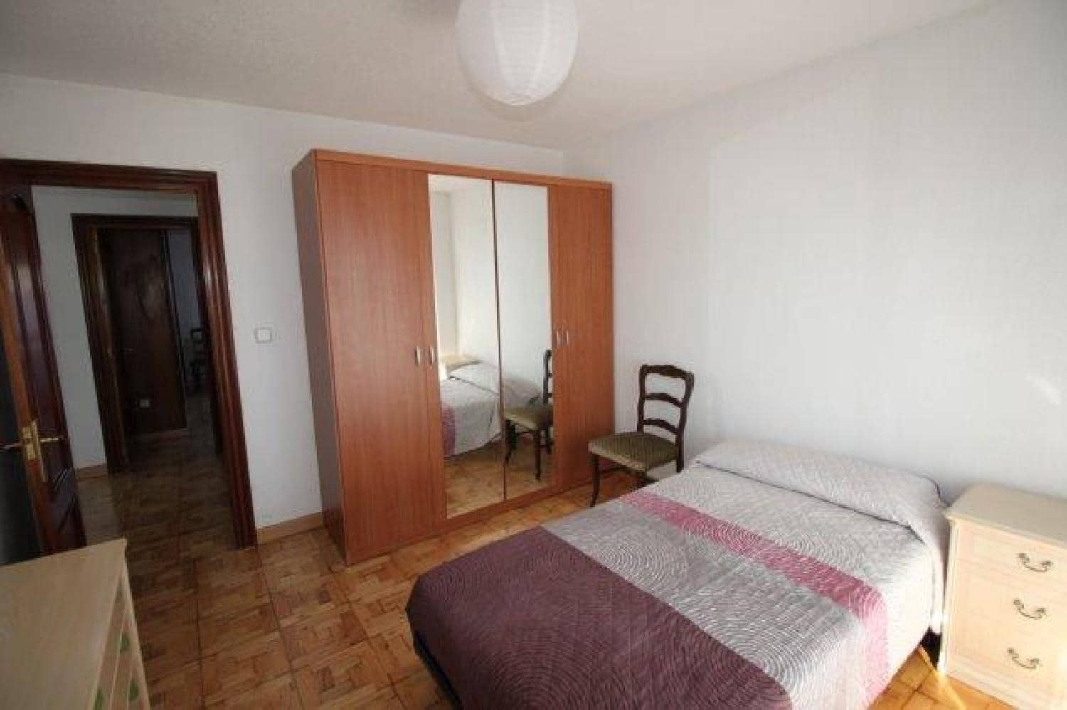 3 bedroom Flat for rent in Santander - € 825 (Ref: 9994253)
