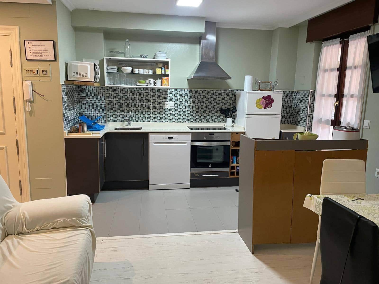 2 makuuhuone Huoneisto myytävänä paikassa Comillas mukana 
autotalli - 390 000 € (Ref: 9999566)