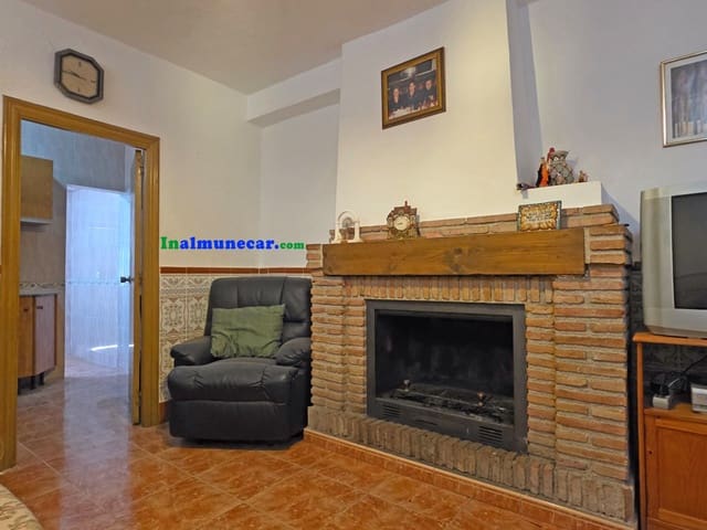 6 slaapkamer Huis te koop in Otívar - € 115.000 (Ref: 10017094)