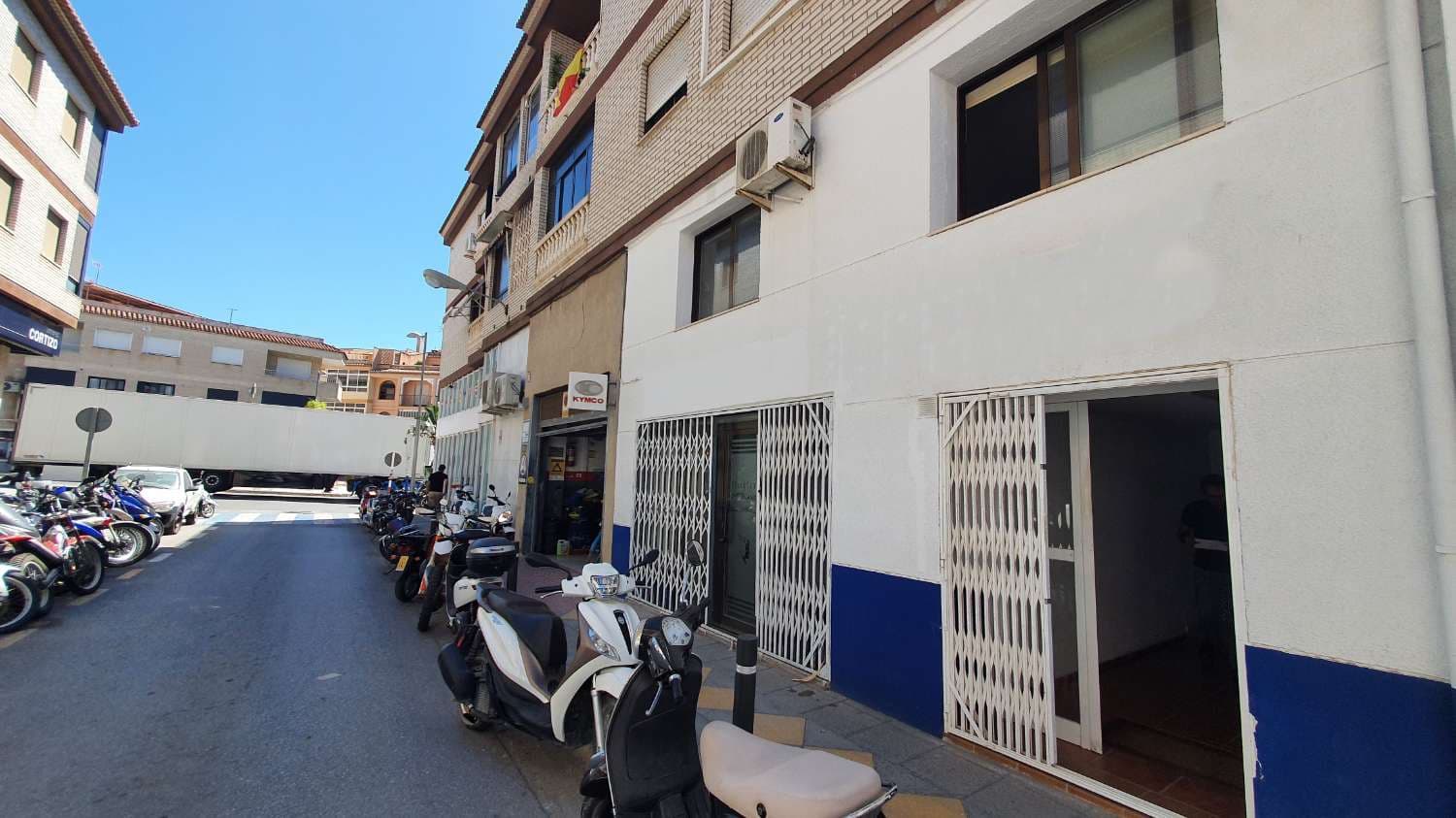 Kommersiell til salgs i Almunecar - € 130 000 (Ref: 10070379)