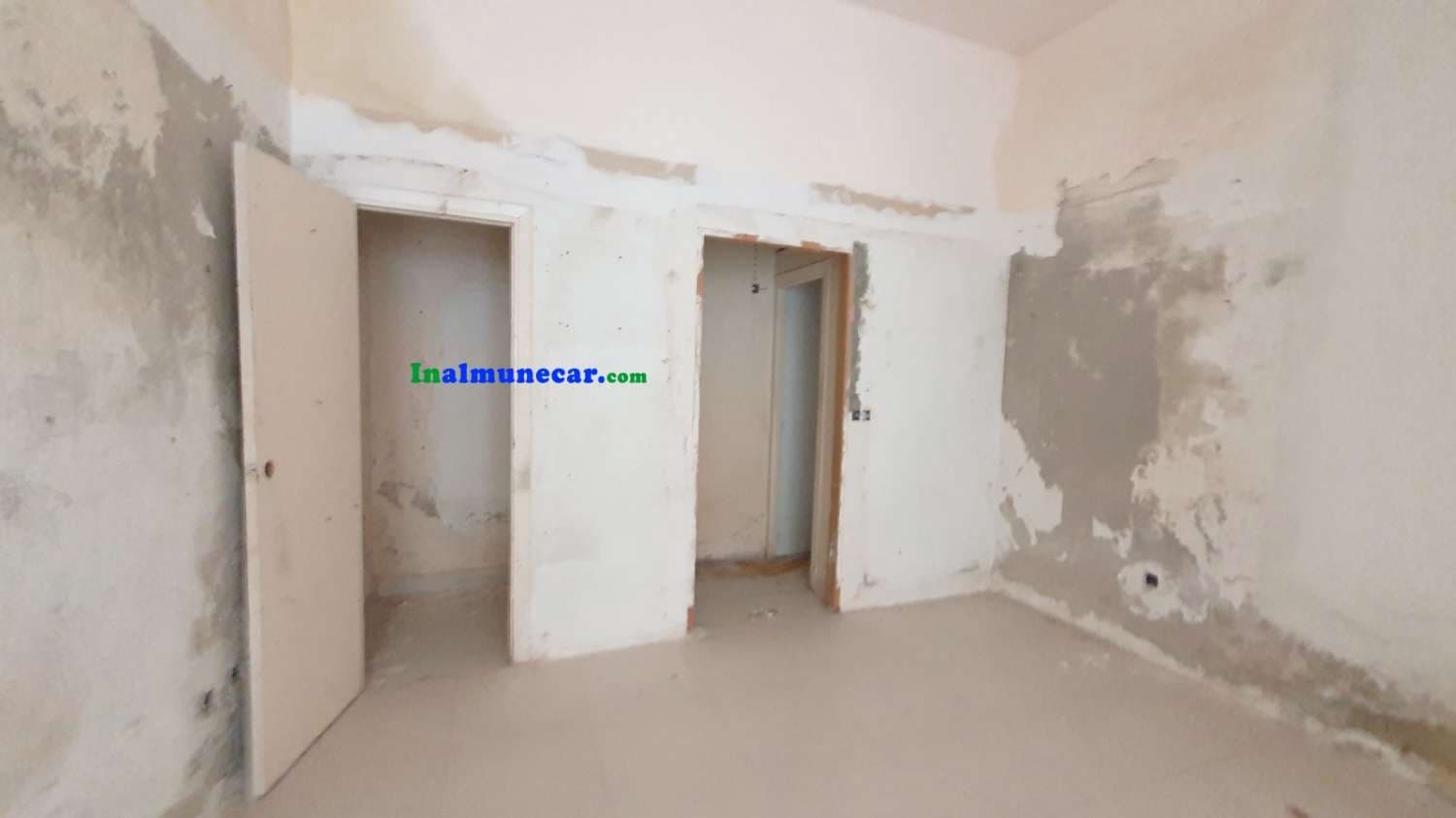 Erhverv til salg i Almunecar - € 179.000 (Ref: 8251445)