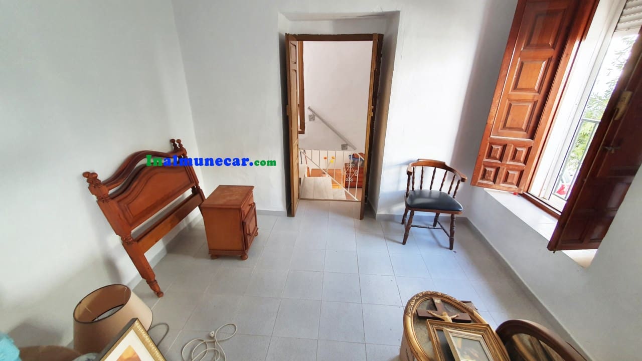 4 soveværelse Byhus til salg i Lentegi - € 65.000 (Ref: 8527750)