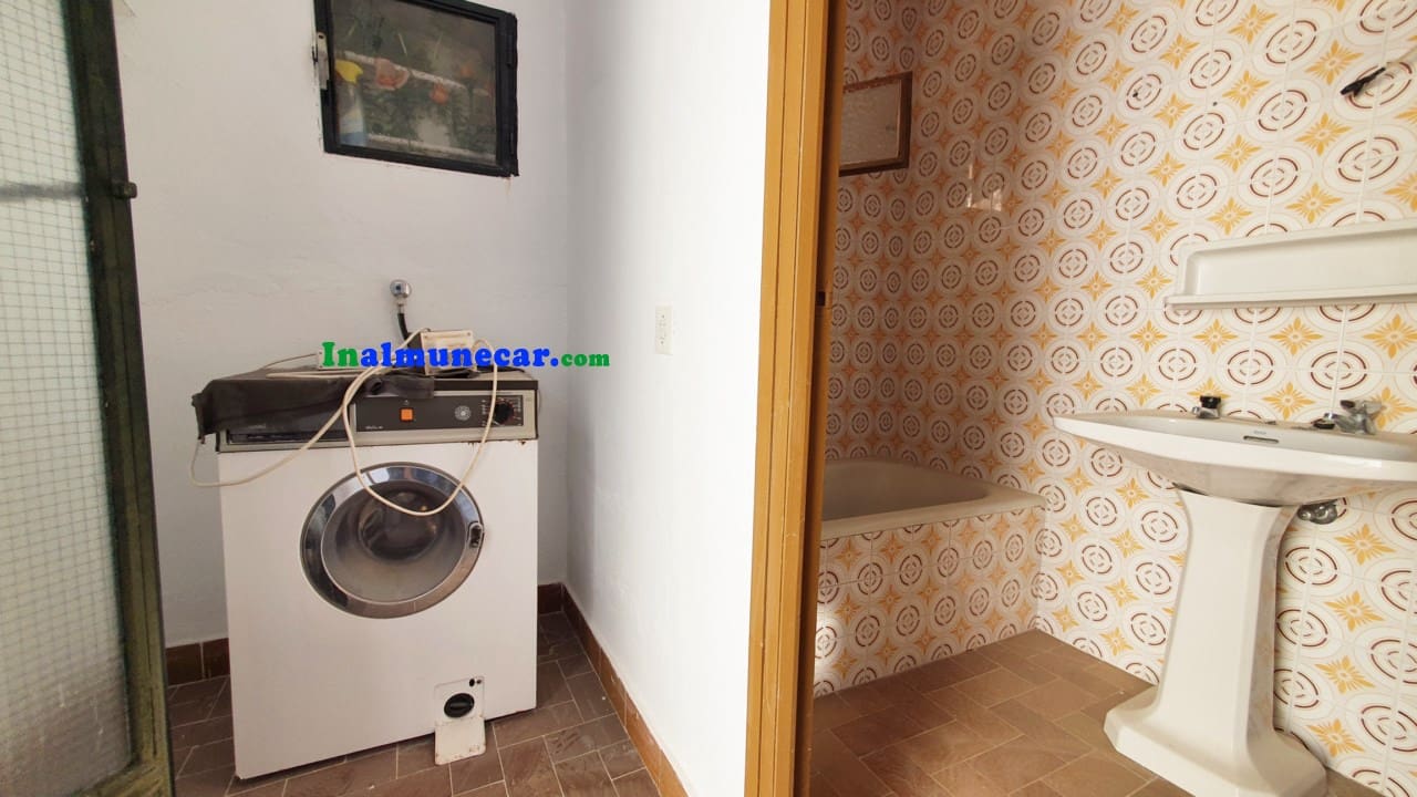 4 soveværelse Byhus til salg i Lentegi - € 65.000 (Ref: 8527750)