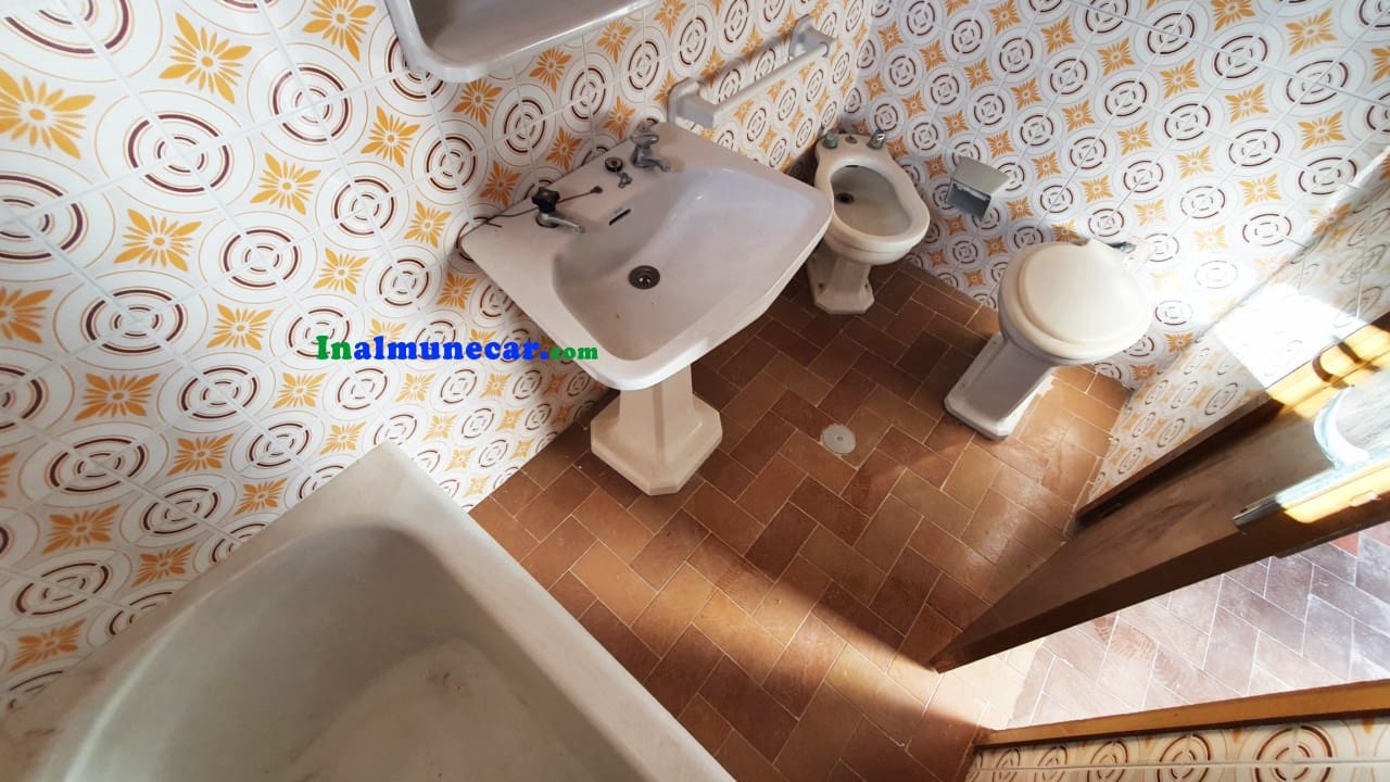 4 soveværelse Byhus til salg i Lentegi - € 65.000 (Ref: 8527750)