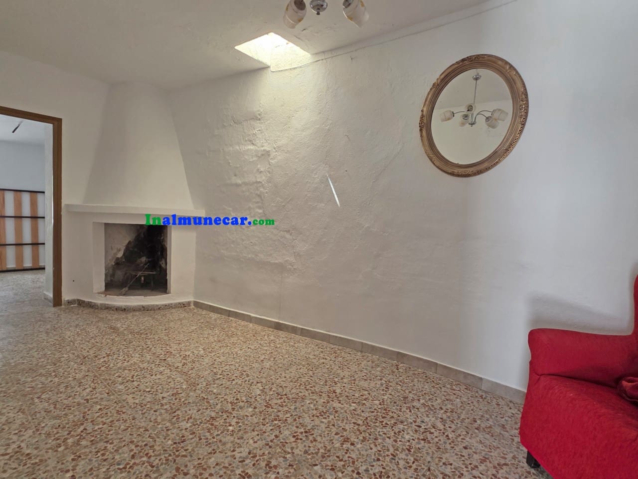 4 slaapkamer Huis te koop in Lentegi - € 65.000 (Ref: 8527750)
