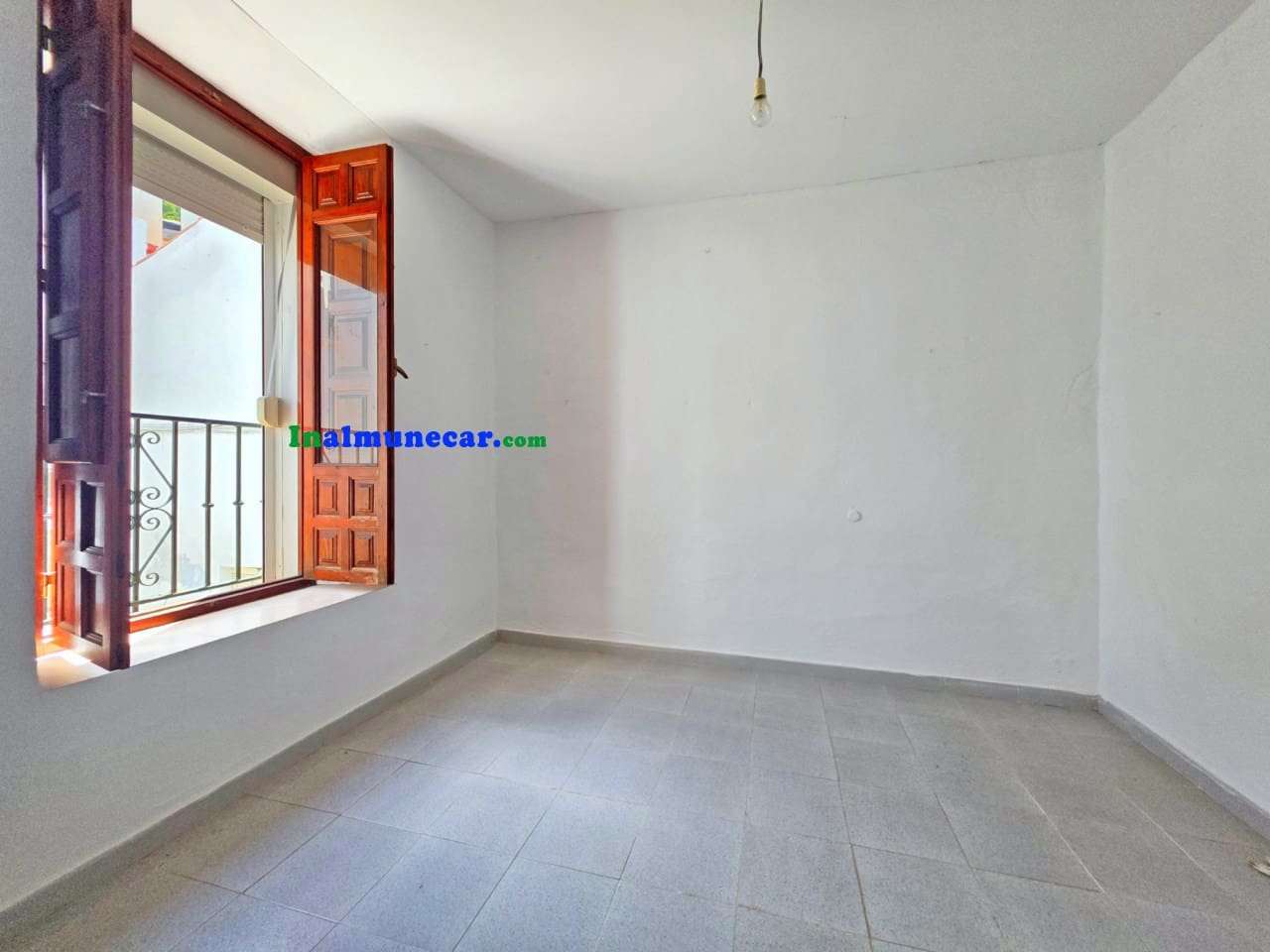 4 slaapkamer Huis te koop in Lentegi - € 65.000 (Ref: 8527750)