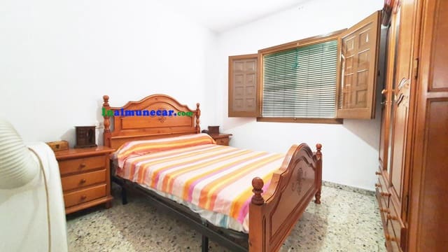 5 soveværelse Byhus til salg i Otívar - € 130.000 (Ref: 8540521)