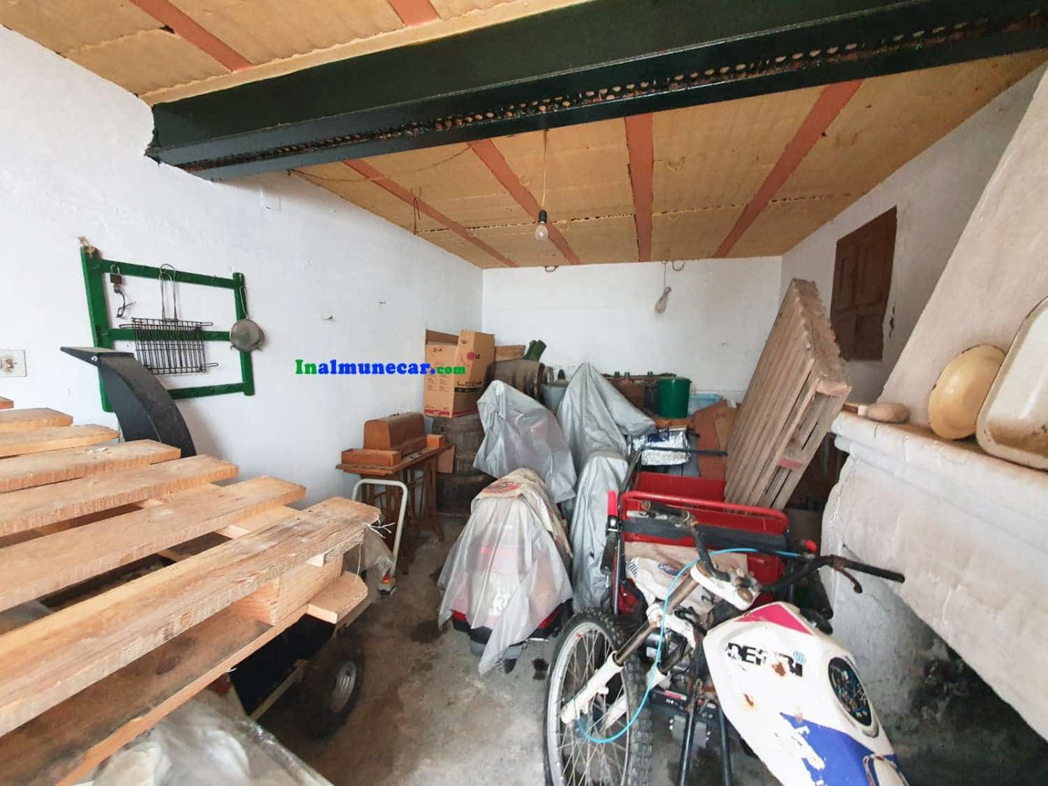 4 soveværelse Byhus til salg i Lentegi med garage - € 98.000 (Ref: 8624554)