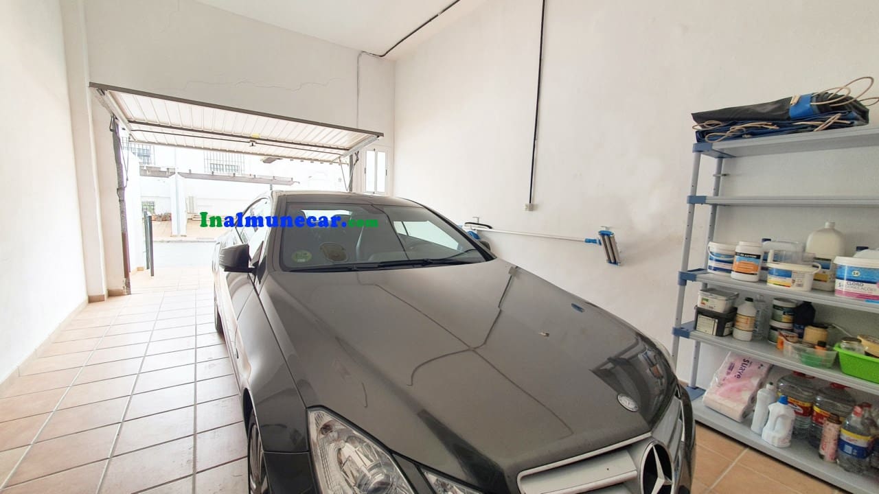 3 soveværelse Rækkehus til salg i La Herradura med swimmingpool garage - € 475.000 (Ref: 9017196)