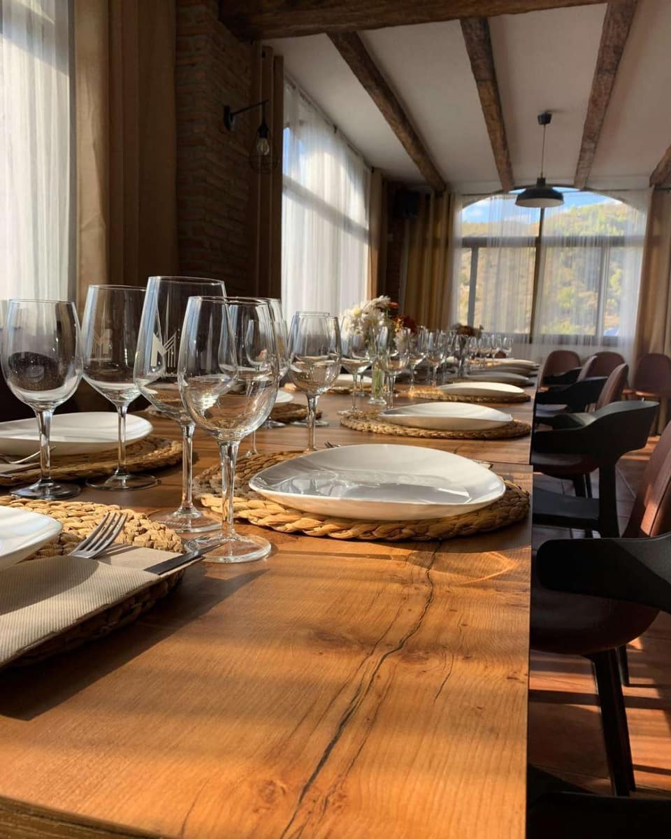 7 soveværelse Restaurant/Bar til salg i Otivar - € 750.000 (Ref: 9264053)