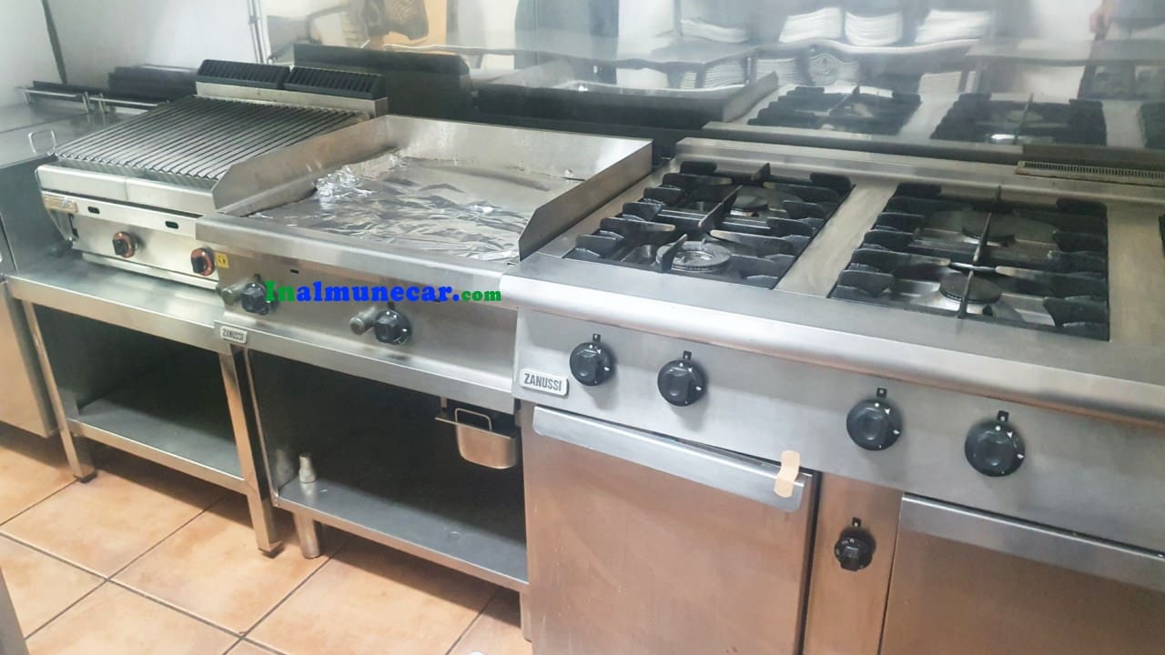 7 soveværelse Restaurant/Bar til salg i Otivar - € 750.000 (Ref: 9264053)