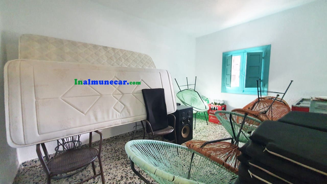 7 soveværelse Restaurant/Bar til salg i Otivar - € 750.000 (Ref: 9264053)