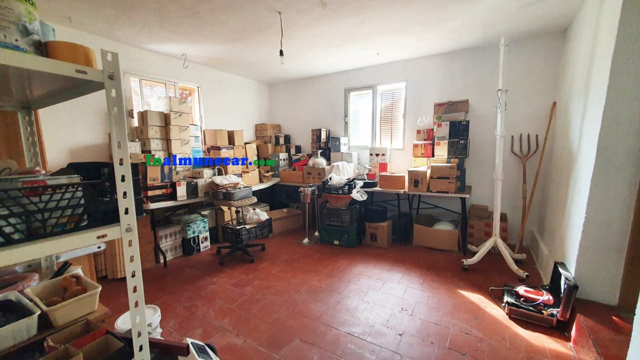 7 soveværelse Restaurant/Bar til salg i Otivar - € 750.000 (Ref: 9264053)