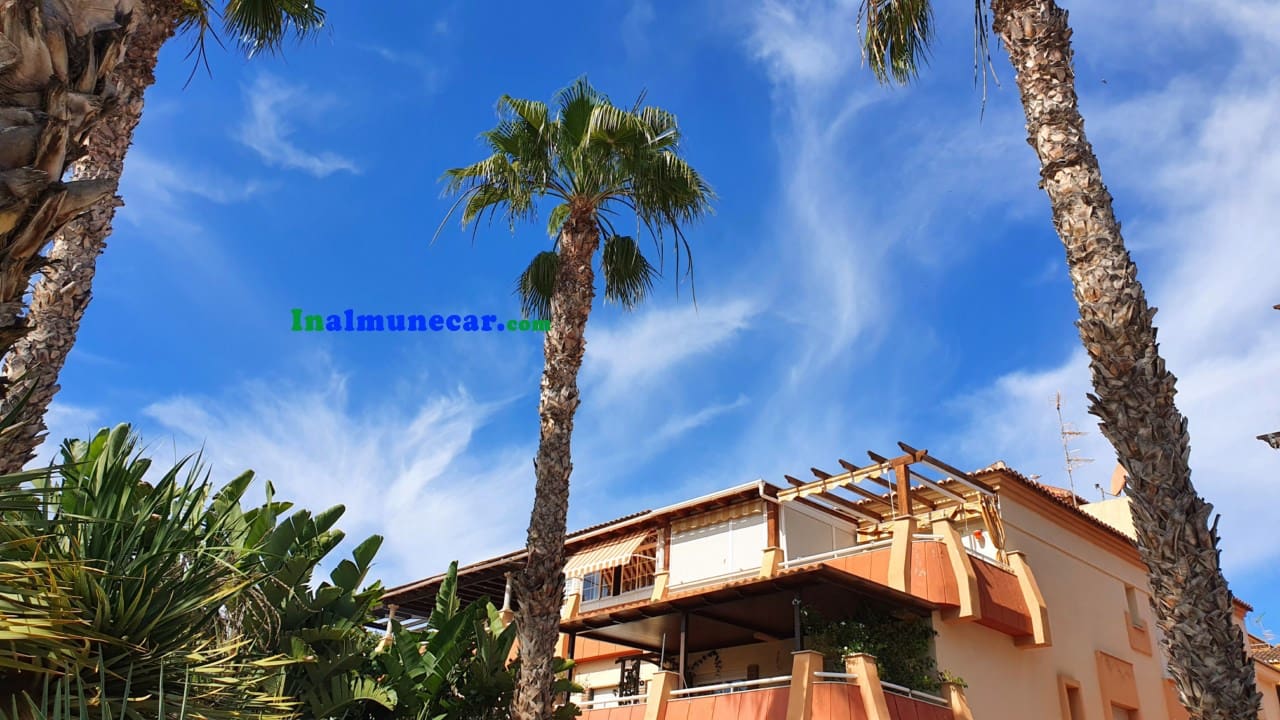 2 sovrum Takvåning till salu i Almunecar - 325 000 € (Ref: 9322476)