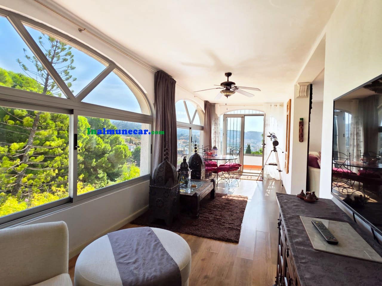 4 soverom Villa til salgs i La Herradura med garasje - € 900 000 (Ref: 9378786)