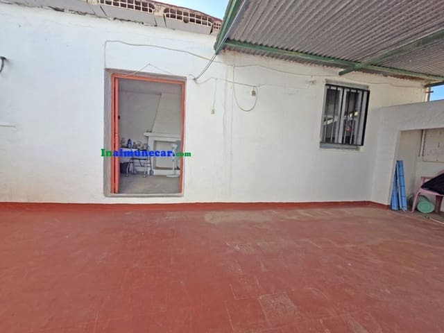 4 slaapkamer Rijtjeshuis te koop in Almuñécar - € 175.000 (Ref: 9387584)