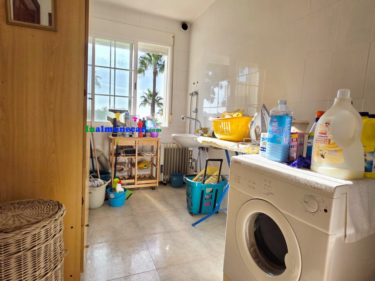 5 bedroom Villa for sale in La Herradura with pool - € 1,100,000 (Ref: 9410662)