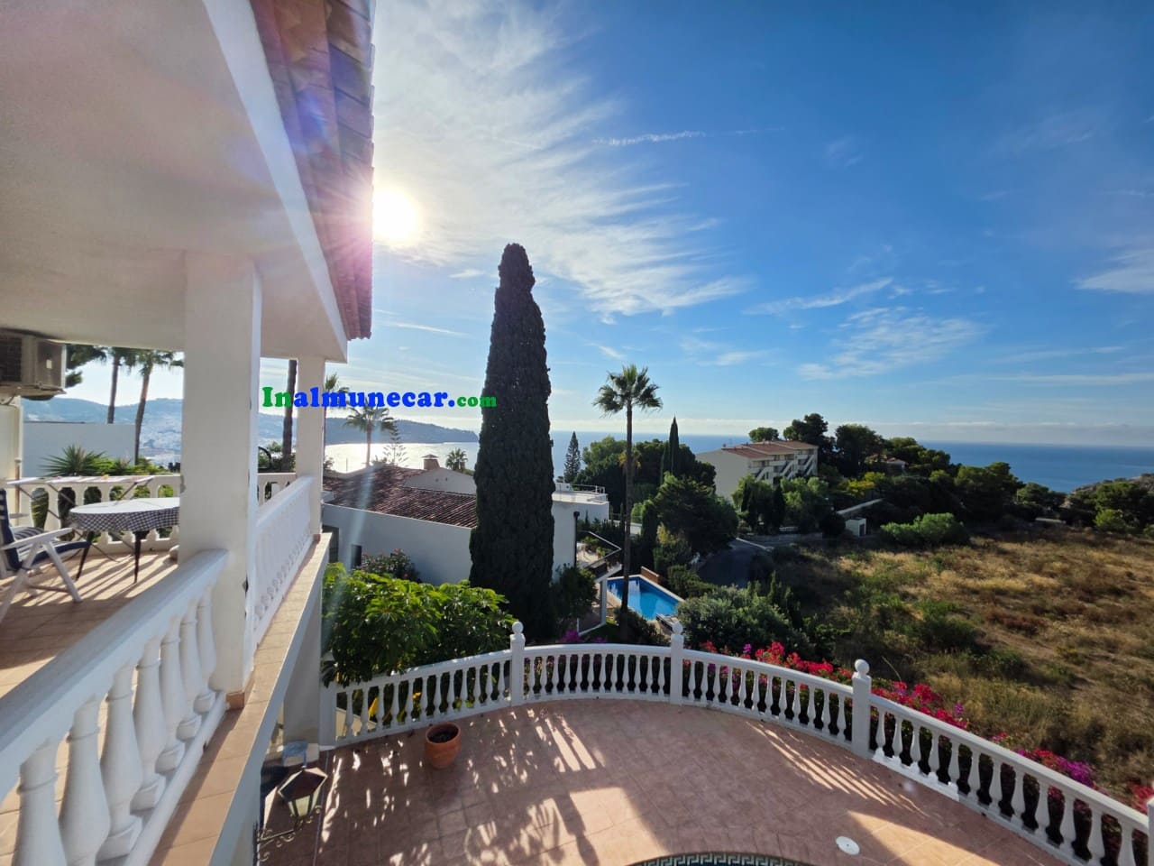 5 bedroom Villa for sale in La Herradura with pool - € 1,100,000 (Ref: 9410662)