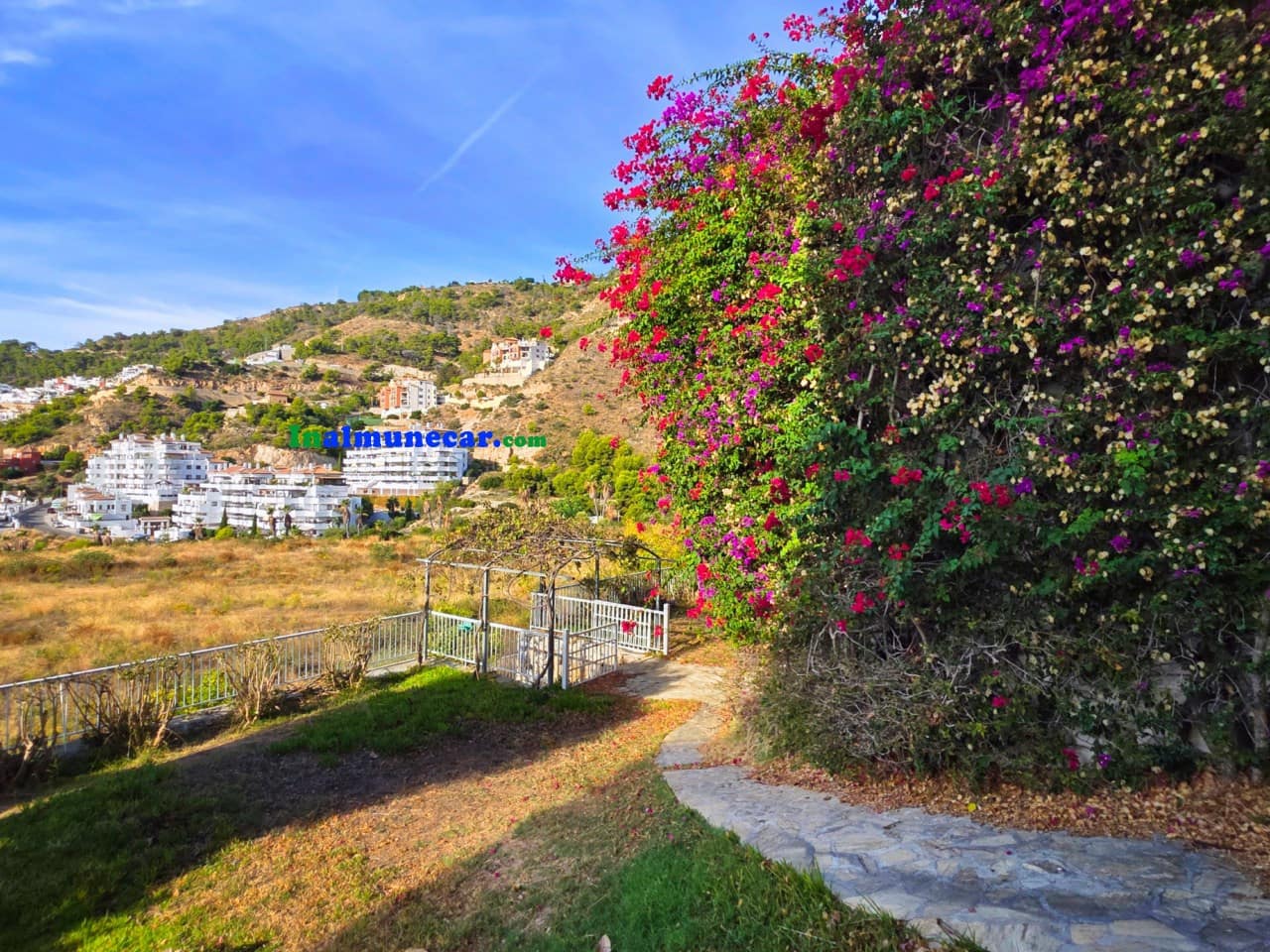 5 bedroom Villa for sale in La Herradura with pool - € 1,100,000 (Ref: 9410662)